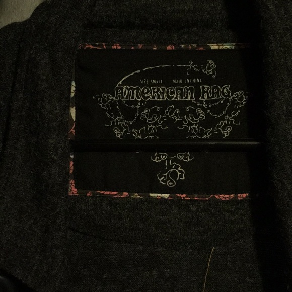 Cardigan - Picture 2 of 3